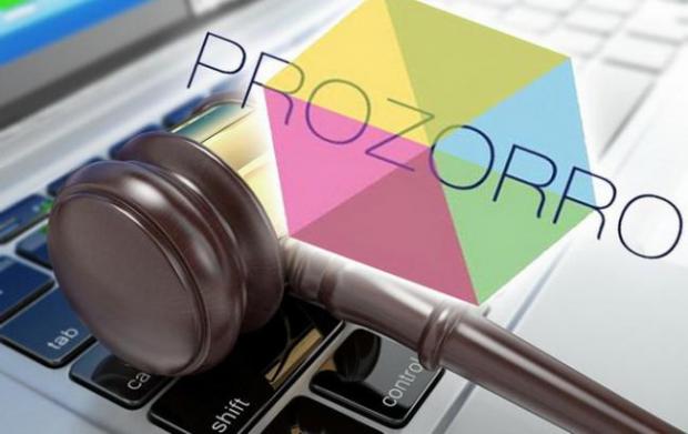 На систему електронних закупівель Prozorro подали до суду. Фото: rbc.ua.