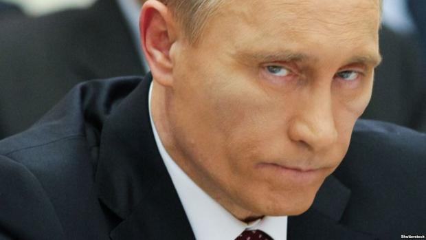 Путін збирає вірних собі людей, аби нанести удар по Україні. Фото: svoboda.org.