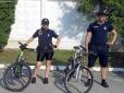 Велосипед - це несерйозно?: Водії в Києві не хочуть зупинятися на вимогу велопатруля