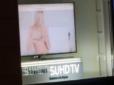 НП у столиці: Як на Хрещатику транслювали порно (відео)