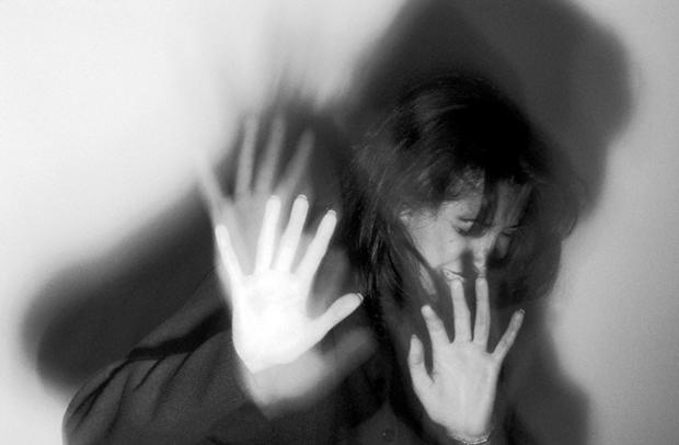 На Запоріжжі гості на поминках розважилися масовим зґвалтуванням неповнолітніх. Фото: soveti.com.ua.