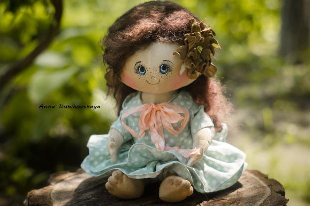 Унікальні ляльки Анни Дубіковської. Фото: "Херсон.Нет"