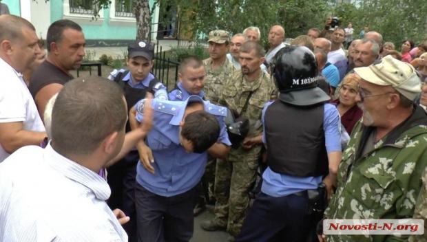 Поліцейський назвав, хто стріляв в Олександра Цукермана. Фото: novosti-n.org.
