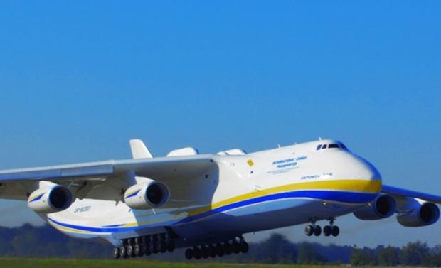 Ан-225 "Мрія". Фото: fdlx.com