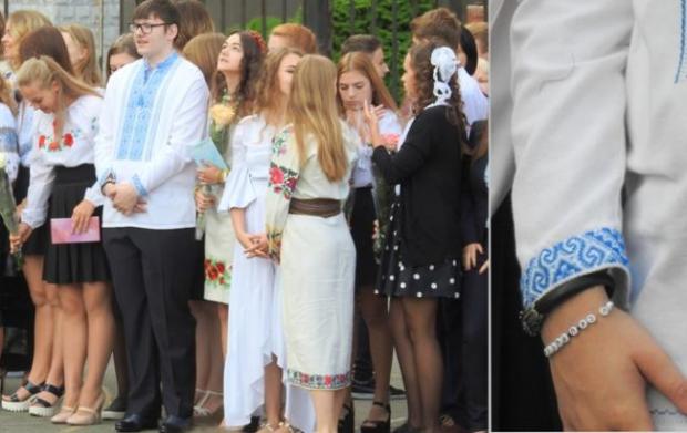 Син Юрія Луценка прийшов на свято Першого дзвоника з цікавим браслетом. Фото:http://strana.ua/