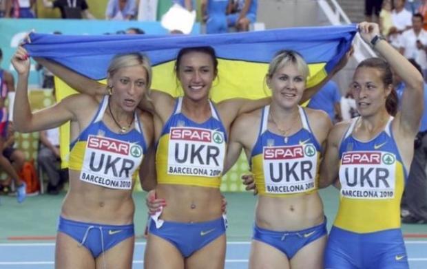 Українські дівчата отримали дві медалі у Швейцарії. Фото: "Укроп.Ньюс"