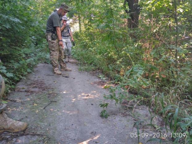 В Авдіївці на розтяжці підірвався український військовий. Фото: Фейсбук.