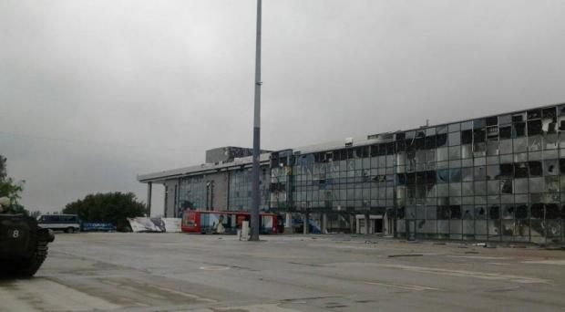 Донецький аеропорт. Фото: "Фейсбук"