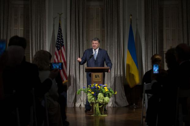 Президент Порошенко зустрівся з українською громадою в США. Фото: rus.newsradio.com.ua.
