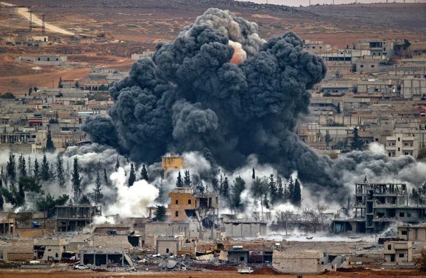 Бомбардування у Сирії. Фото: cont.ws.