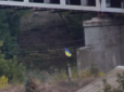 Бійці АТО встановили на окупованій території прапор України, який бойовики не можуть зняти (відео)