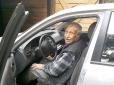 Найстаршим водієм в Україні визнано пенсіонера з Ніжина, який має водійський стаж 80 років (фото)