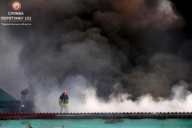 Пожежа у Тернополі. Фото: прес-служба ДСНС.