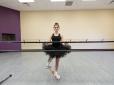 Юна балерина з США танцює після ампутації  ноги (фото, відео, 18+)