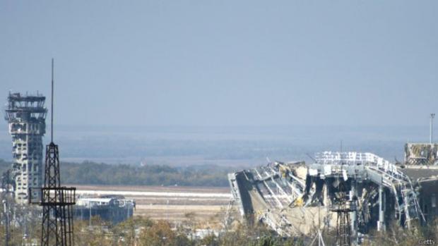 Донецький аеропорт. Фото: BBC.com.