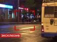 Десятки бойцов ОМОНа стянули на место захвата банка в Москве