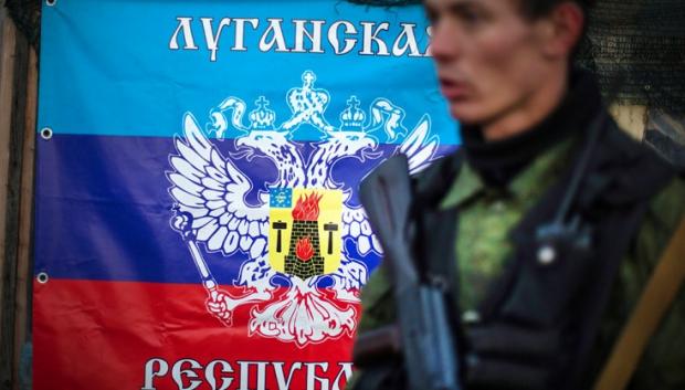 Бойовик "ЛНР" визнав, що "республікам" в 2014 допомогла Росія. Фото: INTV.