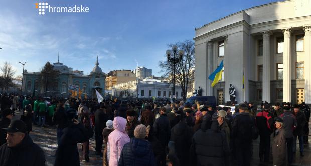 15 листопада почалися масові протести в Києві. Фото: hromadske.ua.