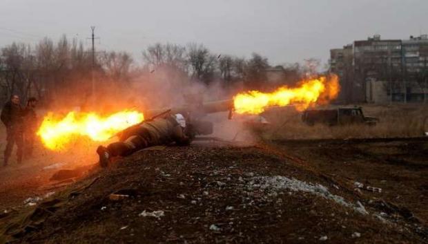 Обстріли на Донбасі не вщухають. Фото: Преса України.