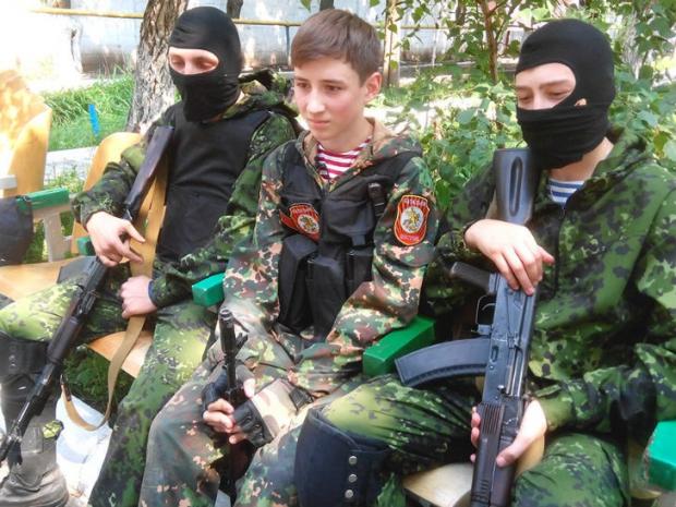 Бойовики будуть вчити дітей вбивати. Фото: Depo.Донбас.