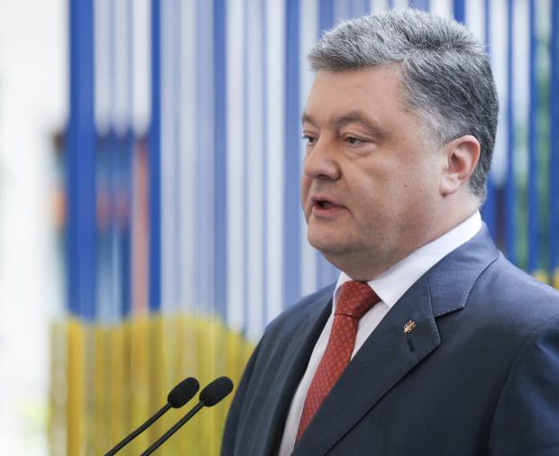 Петро Порошенко: "Україна виконала всі пункти плану щодо візової лібералізації". Фото: 5 канал.
