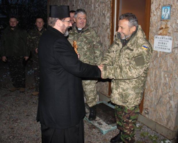 Глава УГКЦ навідав воїнів. Фото: "Народна Армія"