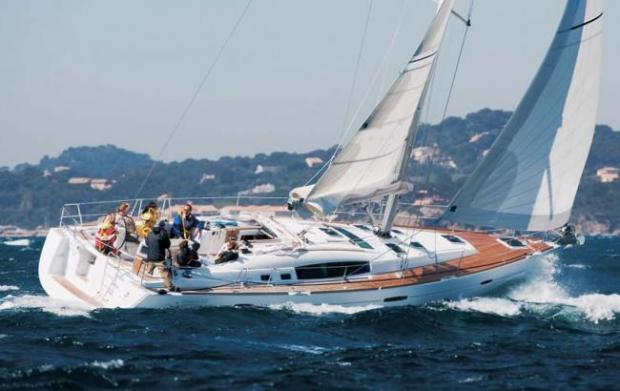 Яхта Beneteau OC 37. Фото: boatdesign.net