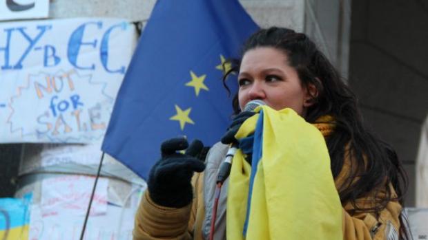 Під час Революції Гідності Руслана стала неформальним лідером Майдану. Фото: BBC.com.