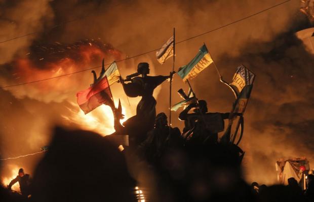 На Майдані українці виступили проти диктатури Януковича. Фото: Експрес.