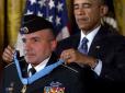 За уничтожение двух боевых самолетов ВВС России Барак Обама наградил командующего крейсера 