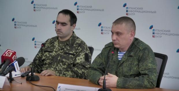 Дезертир Олег Попов (зліва) переметнувся до бойовиків. Фото: InfoResist.