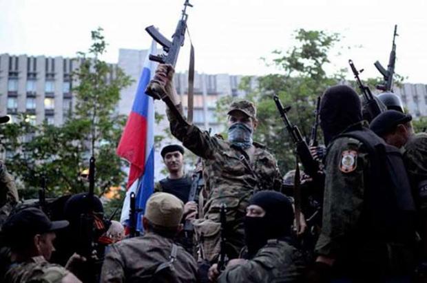 Бойовики "ЛНР" росіянам потрібні тільки для війни з Україною. Фото: Преса України.
