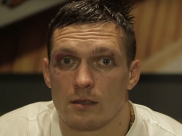 Олександр Усик після поєдинку. Фото: скрін відео