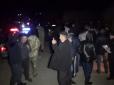 Швидко ж запаніли: В Чернівецькій області п'яні патрульні погрожували людям зброєю - активіст (фото)
