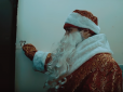 Про аліменти, Діда Мороза, батька та сина: Активісти зняли відповідь на резонансний новорічний ролик (відео)