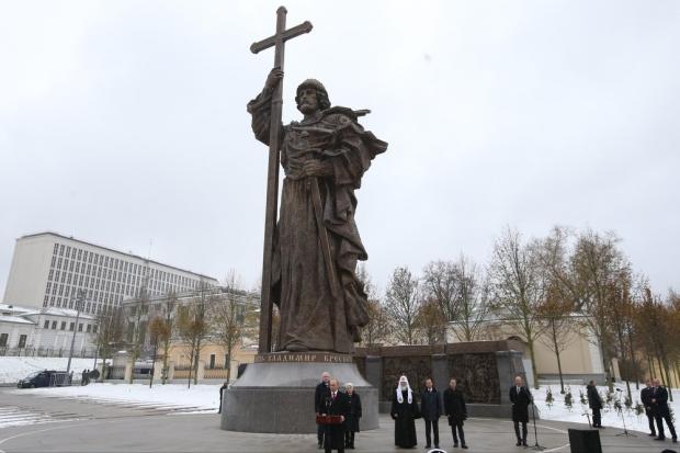 Пам'ятник князю Володимиру у Москві. Фото:rg.ru