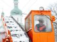 Як прибирають сніг тепер може побачити кожен охочий: У Києві створили онлайн-карту для відстеження снігоприбиральної техніки (фото)