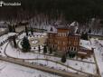 Де живуть Турчинови: Опубліковано фото і відео розкішного будинку