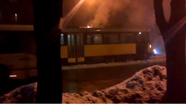 Пожежа у трамваї. Фото: скріншот з відео.