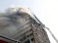 У столиці Ірану обрушився 17-поверховий хмарочос: Загинули щонайменше 30 рятувальників  (фото, відео)