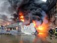 У Києві спалахнула пожежа на суднобудівному заводі (фото)
