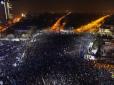 Указ для Майдану не указ: Румунська антикорупційна революція святкує першу перемогу (фото)