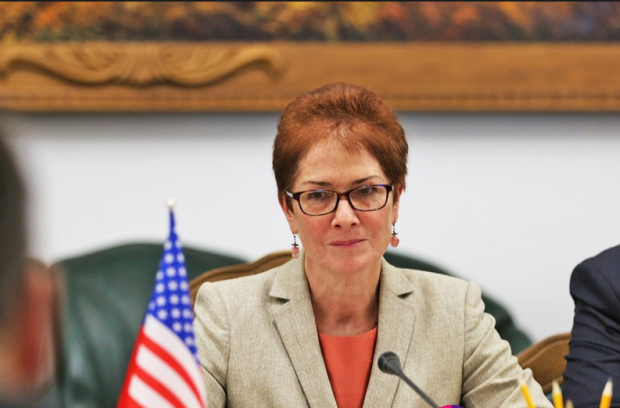 Посол США в Україні Марі Йованович. Ілюстрація:theoutlook.com.ua