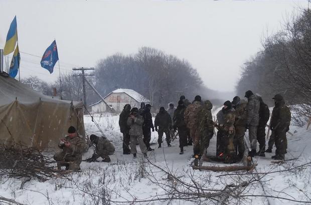Блокада Донбасу також вплинула на ситуацію. Ілюстрація: соцмережі.