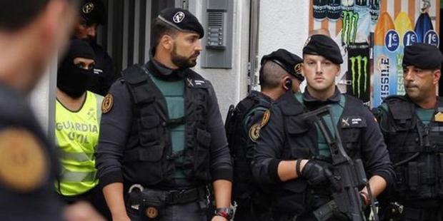 Поліція Іспанії. Ілюстрація:http://telegraf.com.ua/