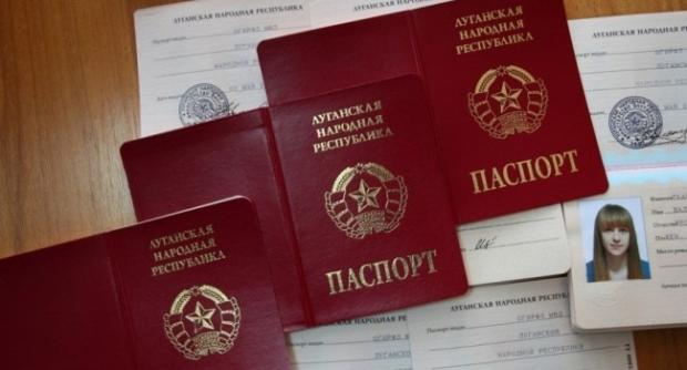 Паспорти ОРЛО. Ілюстрація:http://espreso.tv/