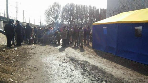 Учасники блокади торгівлі в ОРДЛО повідомили проо штурм редуту в Кривому Торці. Фото: Фейсбук.