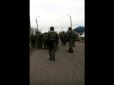 У мережі з'явилися відео з місця розгону блокади Донбасу