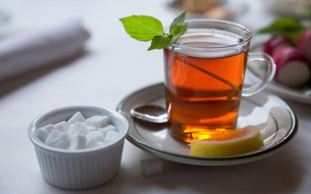 Чай краще пити з цукром. Фото: taste-of-tea.ru.