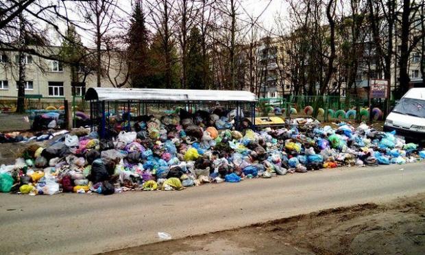 Накопичення сміття може загрожувати здоров'ю дітей. Ілюстрація:https://www.slovoidilo.ua/